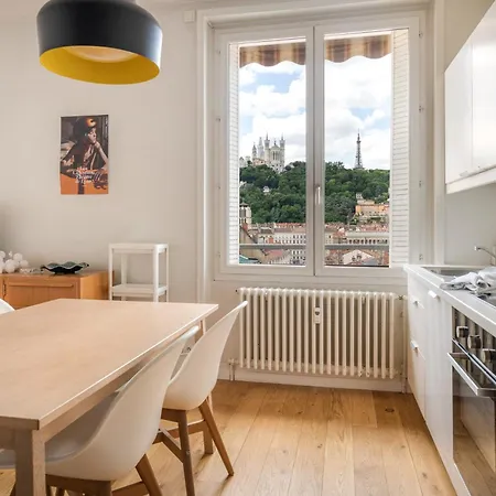 Montcharmont Appartement Lyon